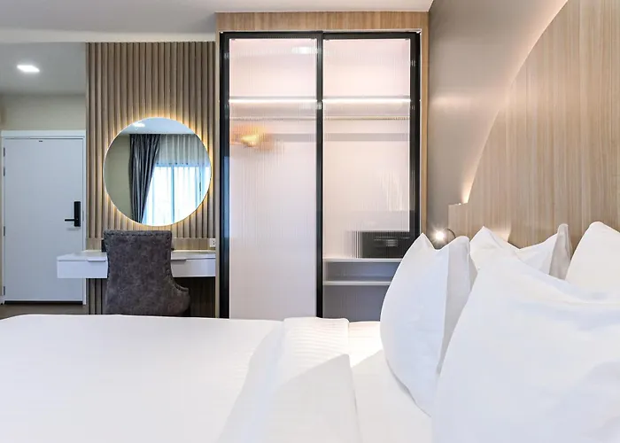 Hotel Shewin De 4*